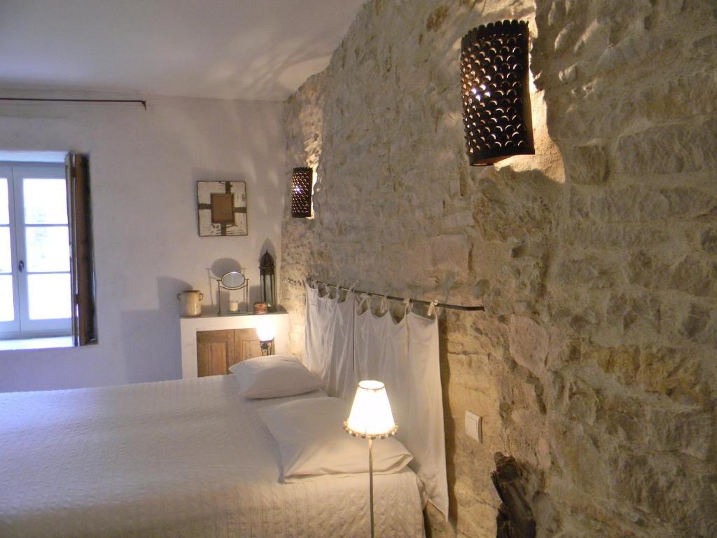 La Grange A Nicolas Baume-les-Messieurs Room photo